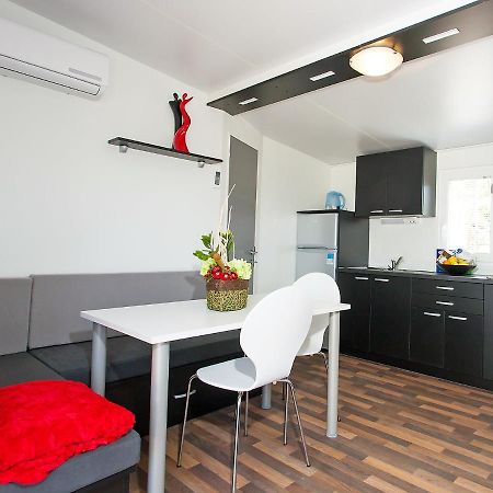 Holiday Home Camping Kastanija-1 By Interhome Rovinj Luaran gambar